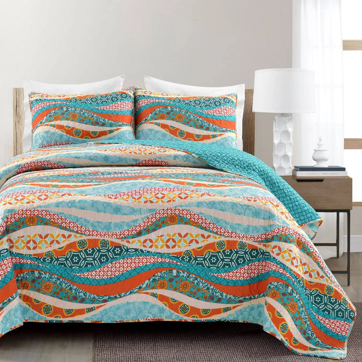 Hailey Watercolor Wave Quilt