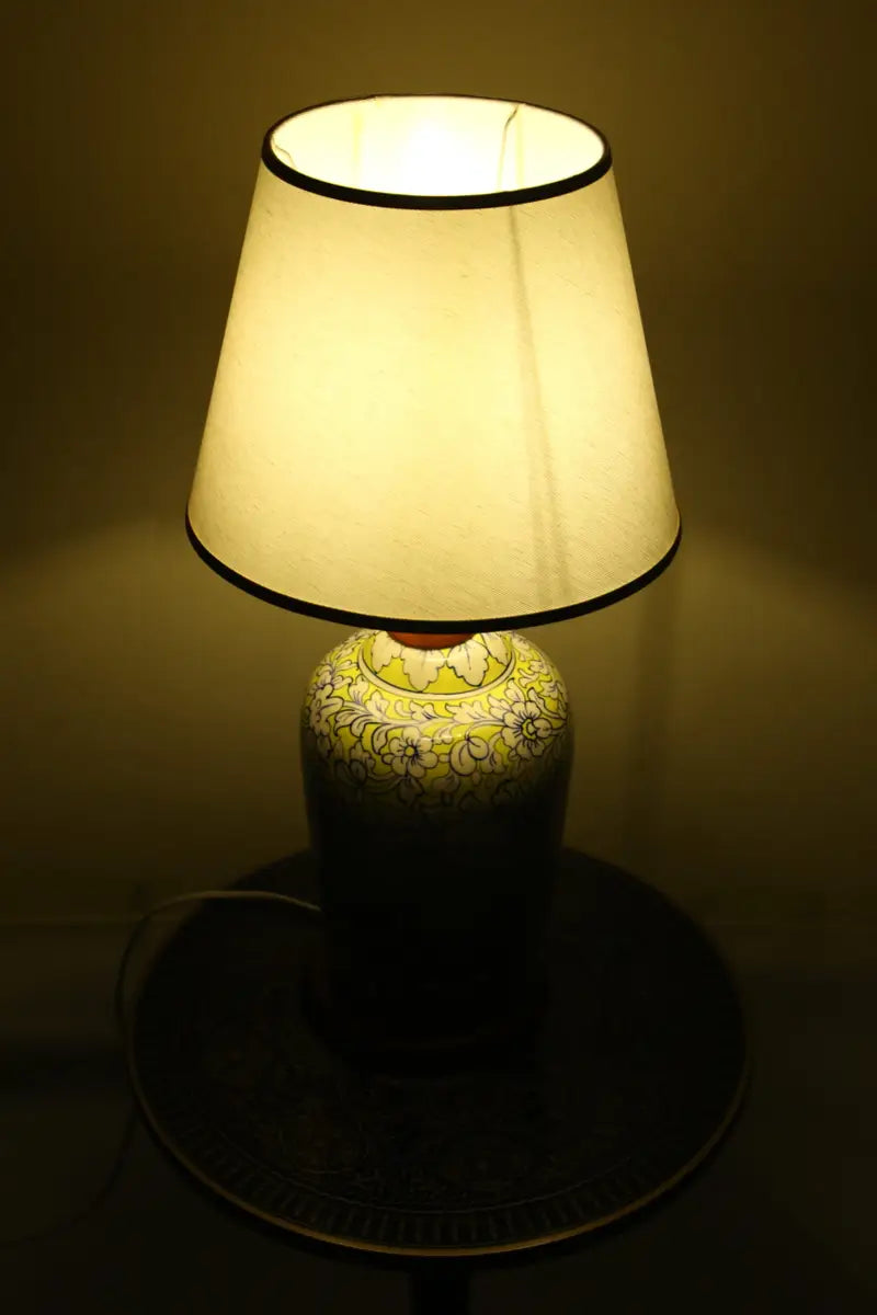 Yellow handcrafted ceramic table lamp - 58cm