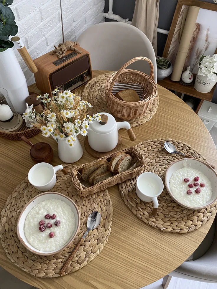 Cozy Table Styling: Warm Home Accents for Every Meal