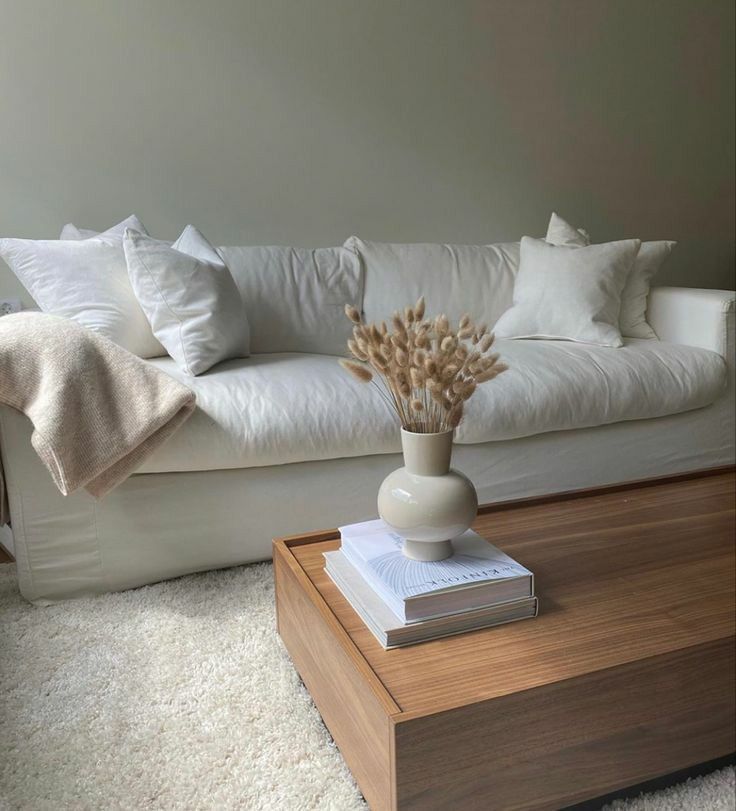 How to Decorate a Small Studio Apartment Without Losing Your Deposit