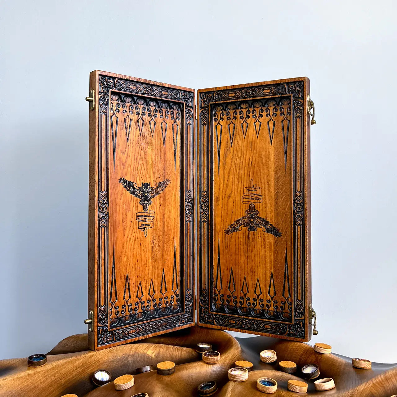 Patriotic Wooden Backgammon – Military Intelligence of Ukraine, Armed Forces Edition