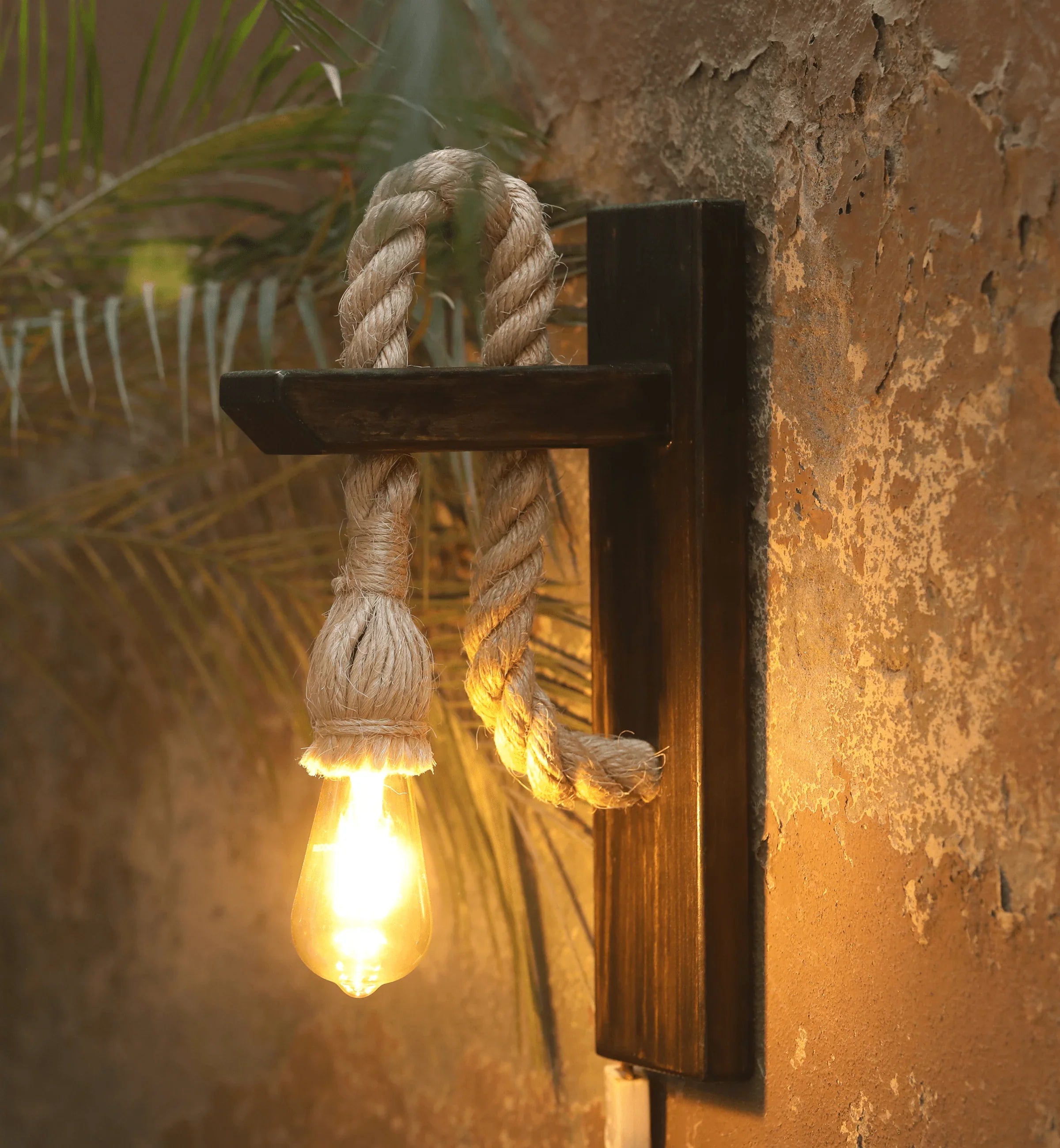 Nureyaa Rope Wall Hanging Sconce, high-quality wood, E27 filament bulb, handmade retro decor Brown