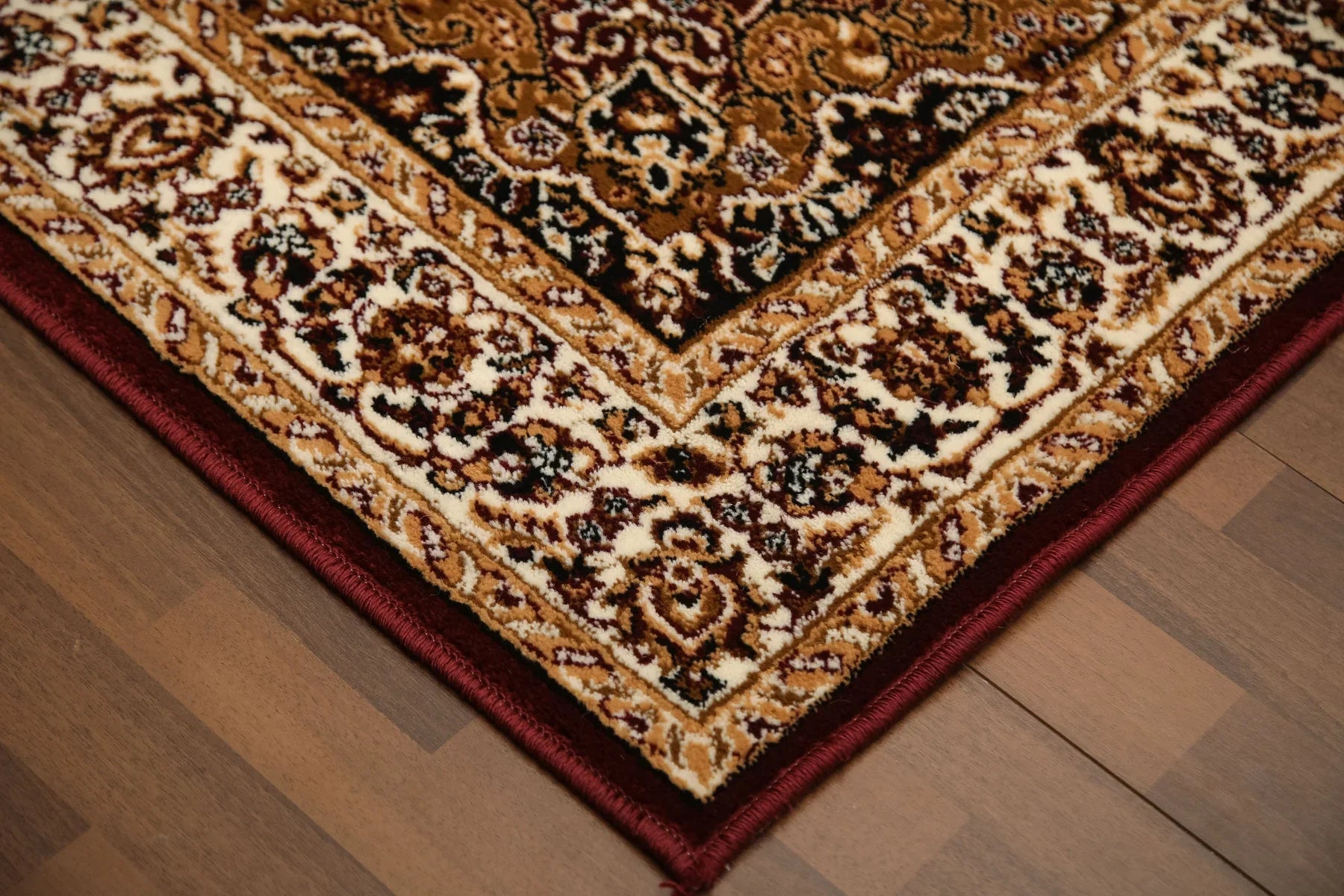 Red and multicolor traditional medallion rug with jute polyester backing – 10mm woven rug