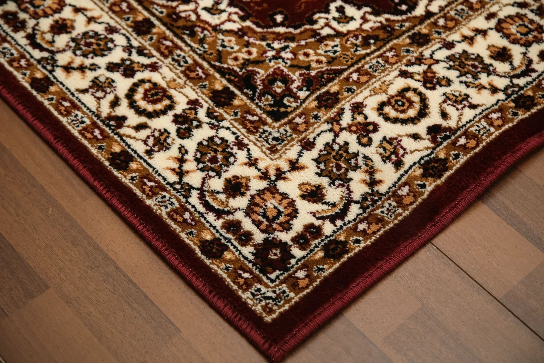 Beige and maroon floral printed woven rug – 10mm pile with jute and polyester backing