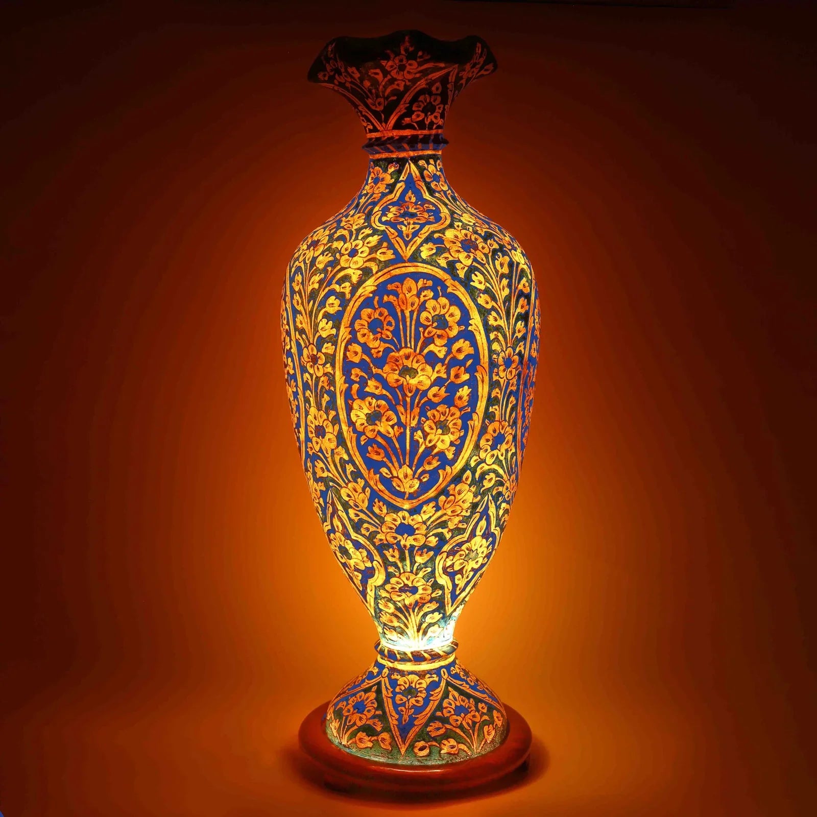 Illimunated Vase Camel Skin Floor Lamp