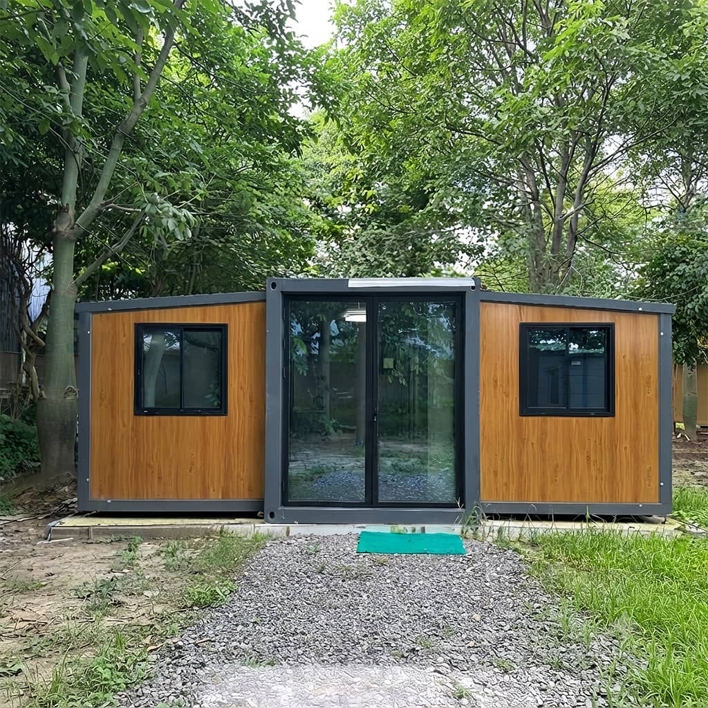 20ft Foldable 2-Bedroom Container Home — Expandable Prefab House for ADU & Rental