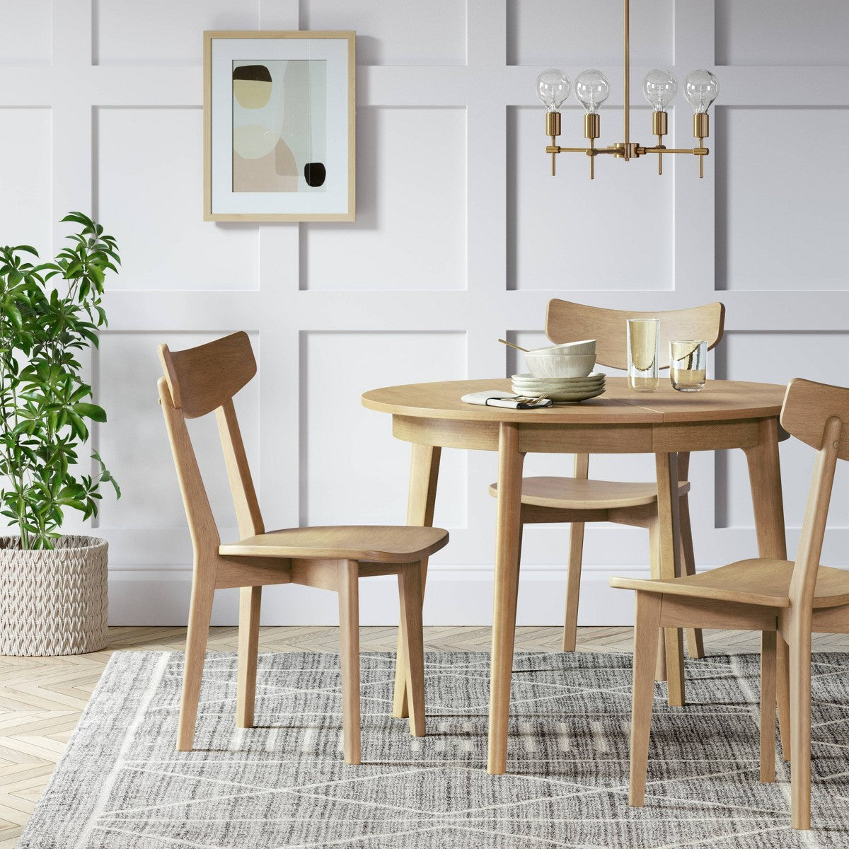 Astrid Mid-Century Round Extendable Dining Table Natural