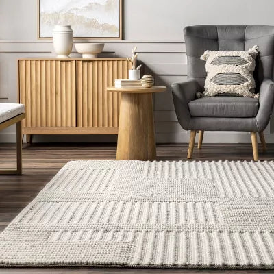 Nuloom Dorene Wool Area Rug