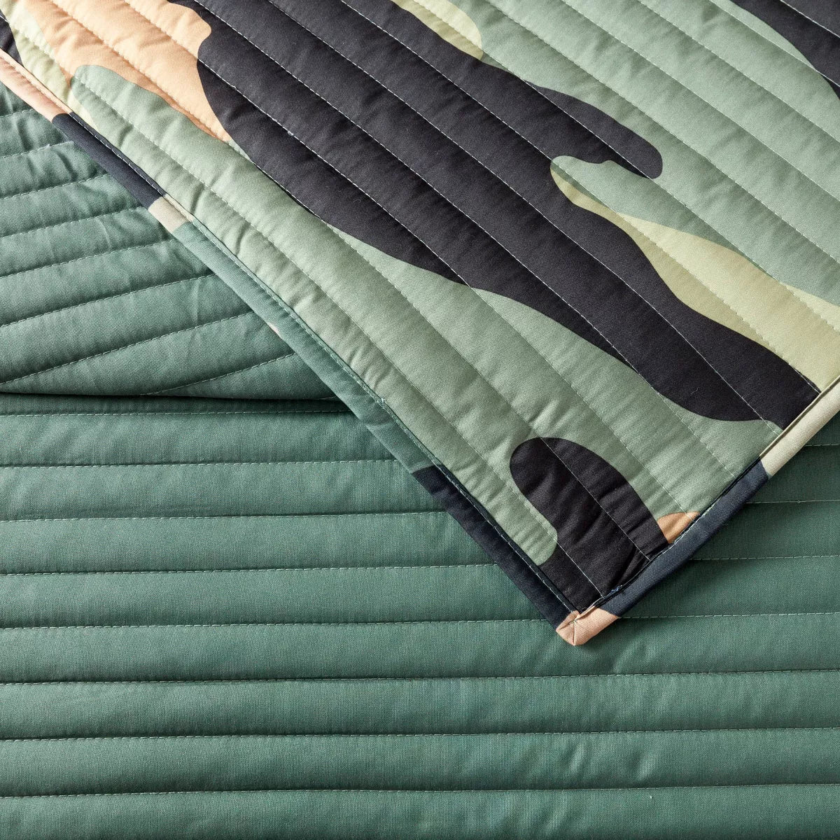 Covert Camo Quilt Set