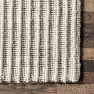 Nuloom Dorene Wool Area Rug