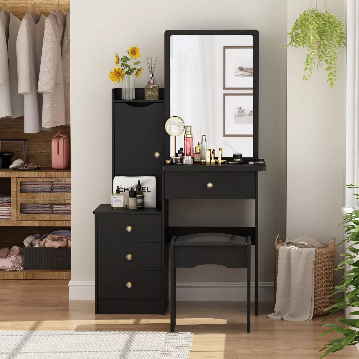 Bedroom Accent Vanity Table