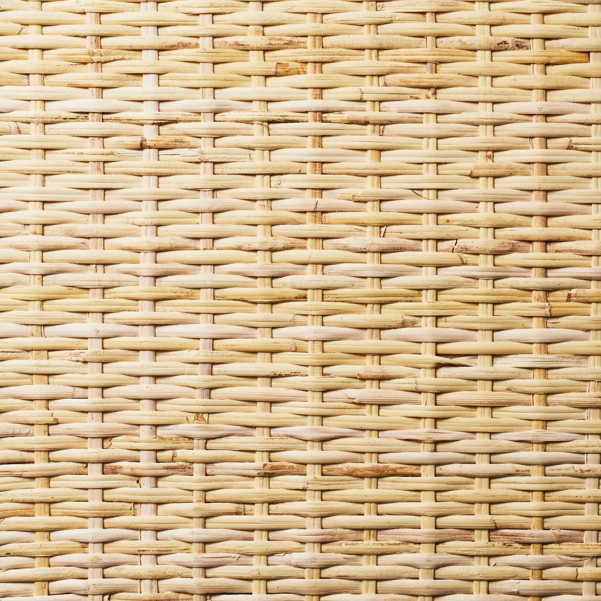 Mesa Round Rattan