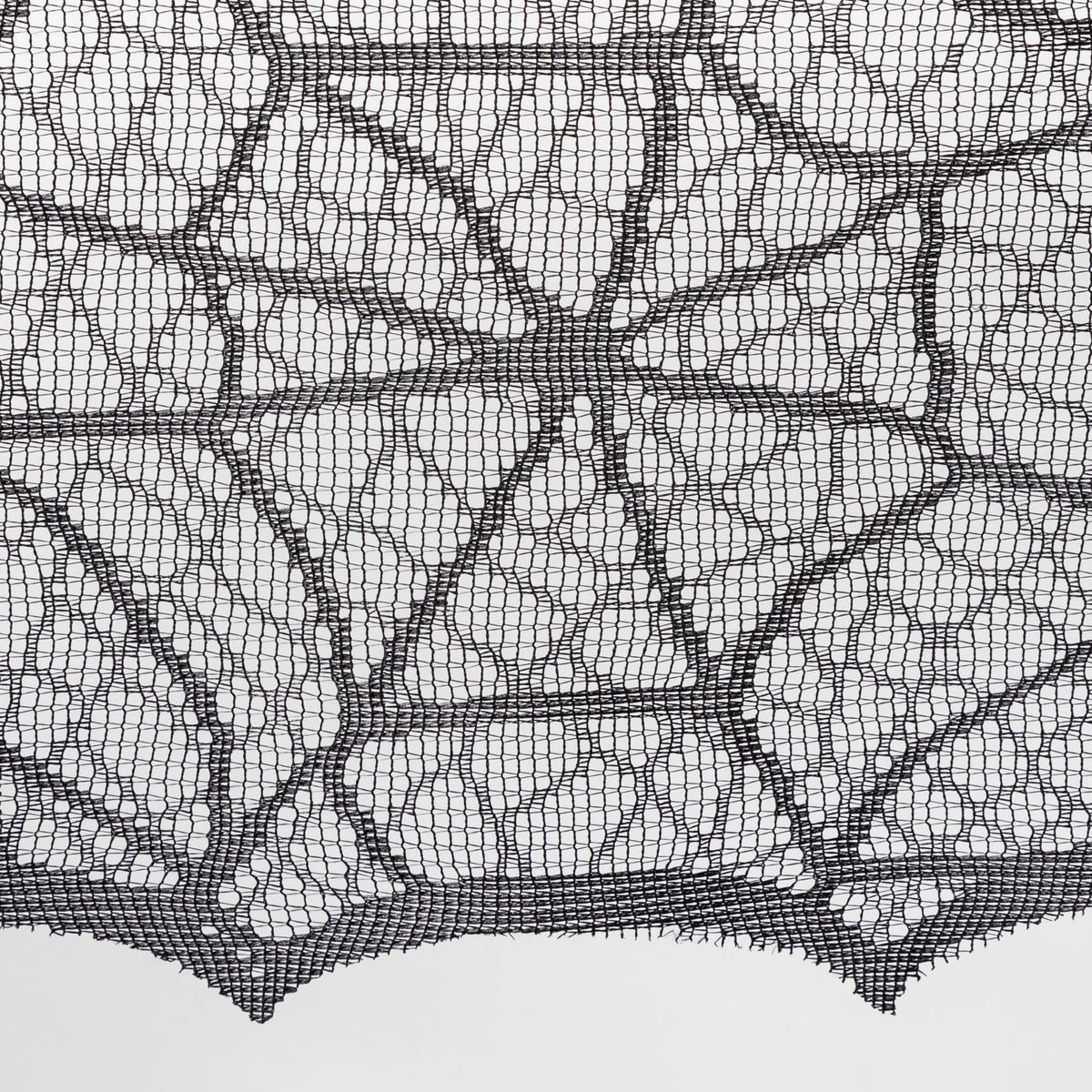 60 x 84 Inch Lace Halloween Tablecloth - image 3