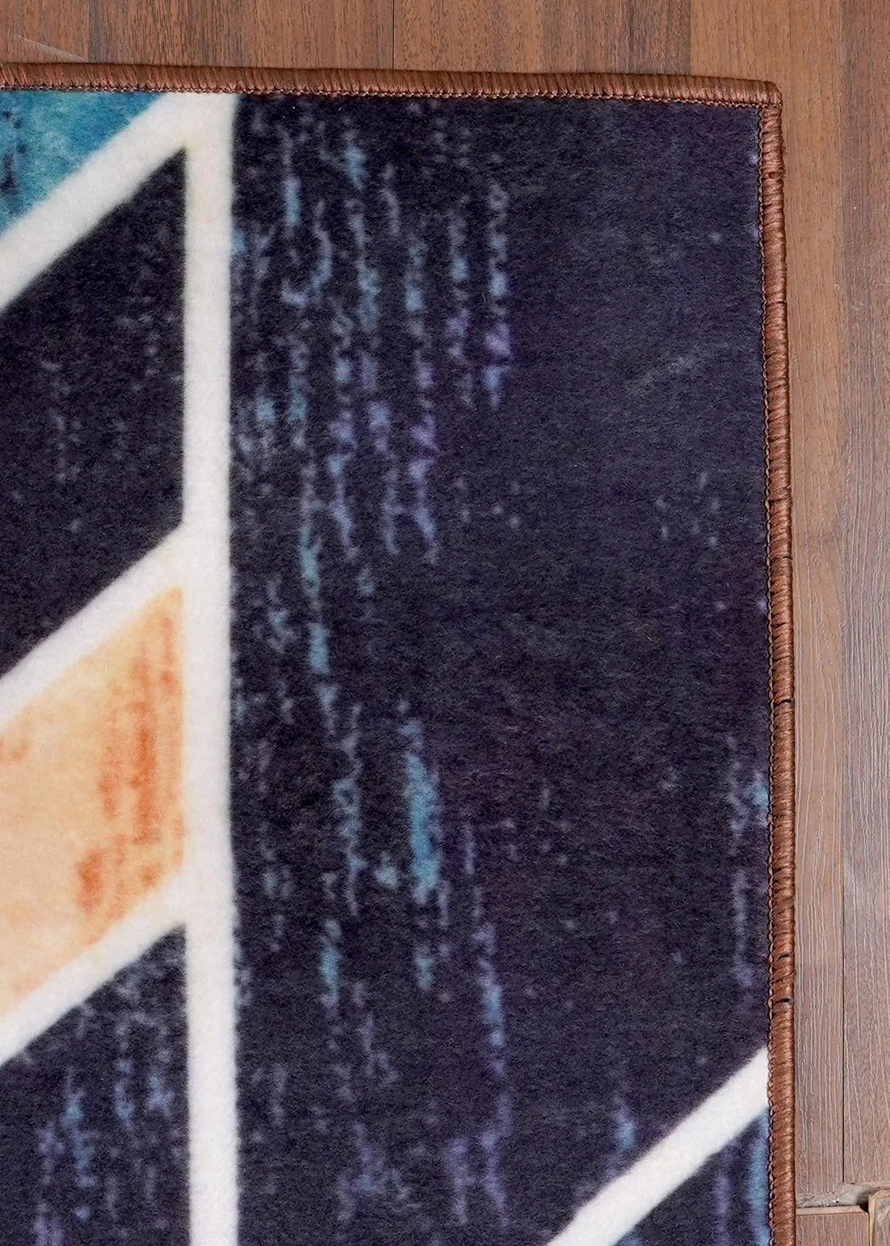 Modern multicolor geometric non-woven rug with soft felt backing – contemporary home decor