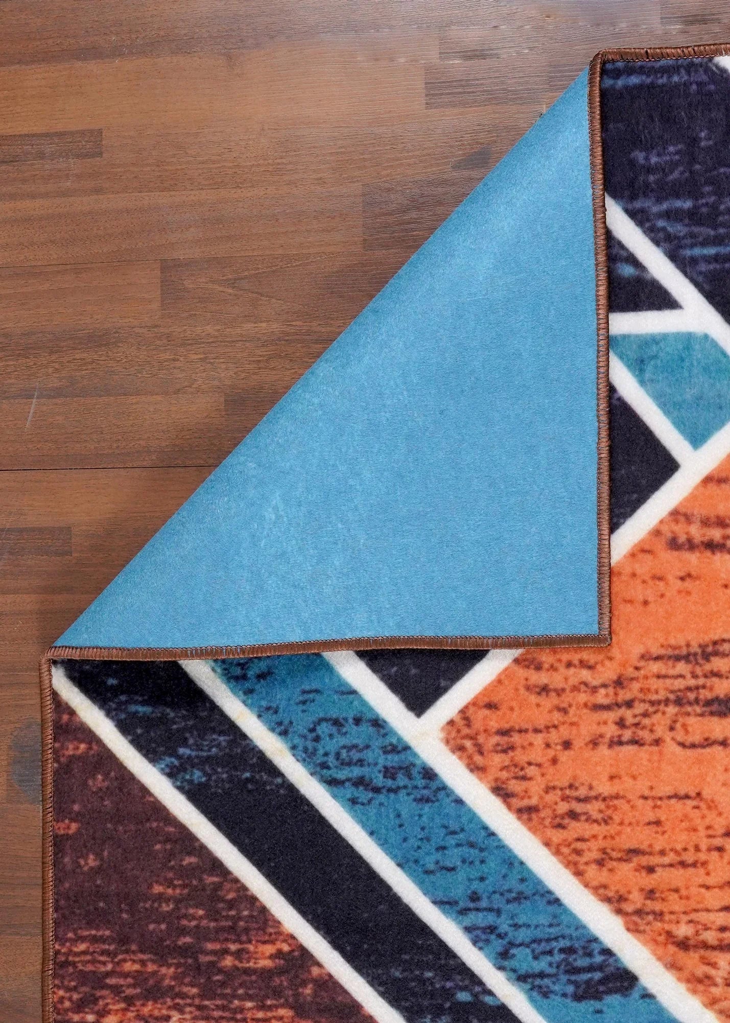 Modern multicolor geometric non-woven rug with soft felt backing – contemporary home decor