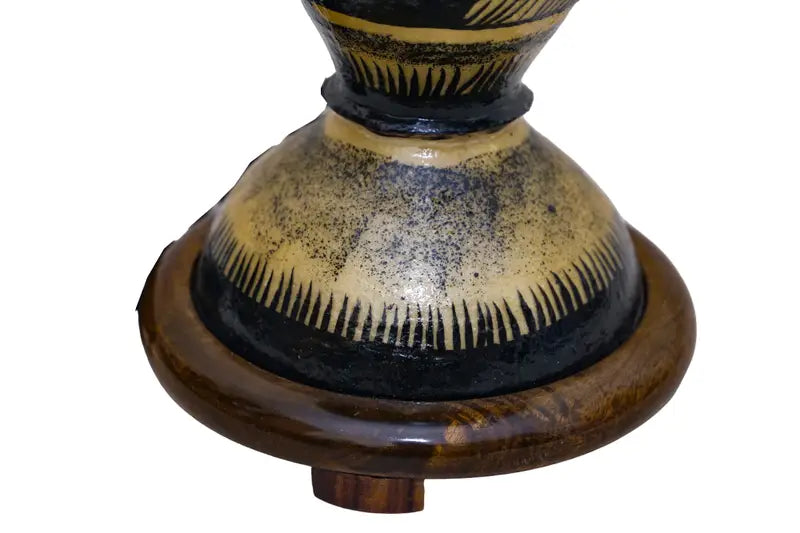 Camel skin illuminated vase and lamp