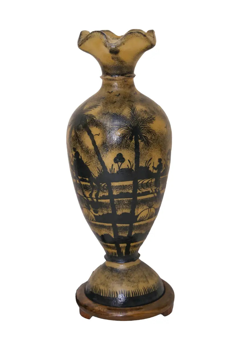 Camel skin illuminated vase and lamp