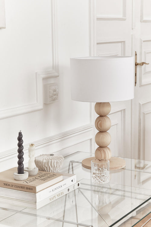 “FORE Natural table lamp by Nureyaa – four stacked pine wood balls with a white shade, 20.8-inch minimalist design for modern cozy interiors.”