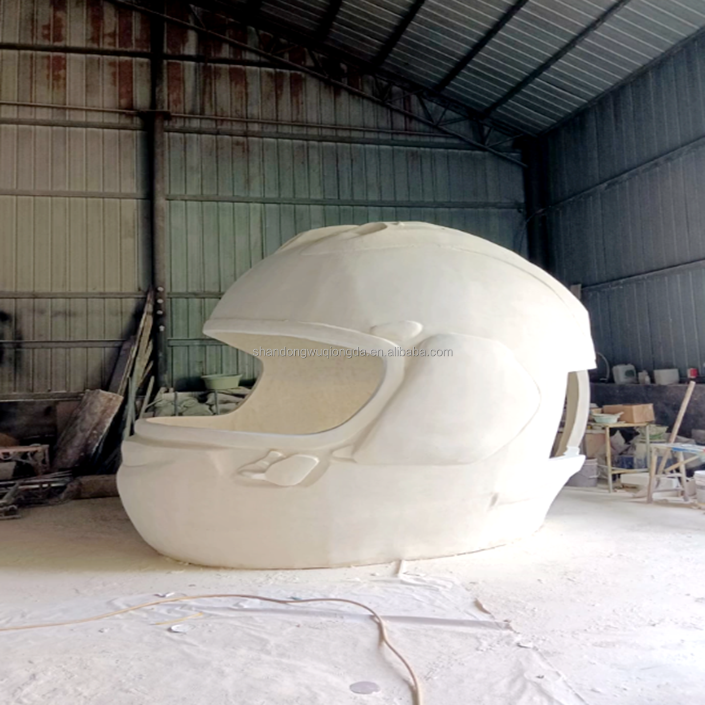 Off-Grid Industrial-Modern Capsule Cabin — Solar-Ready Steel Tiny Home