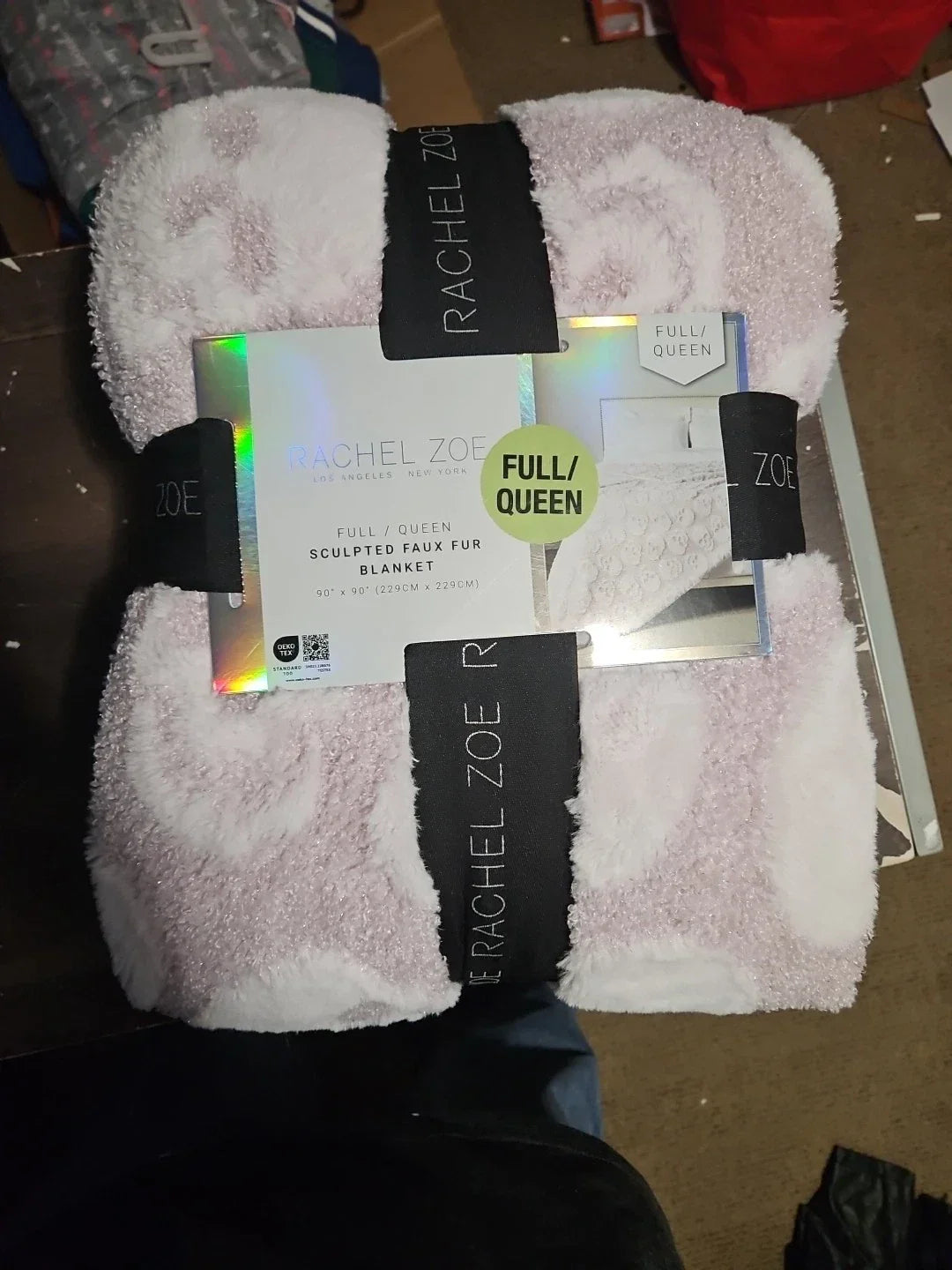 RACHEL ZOE  FAUX FUR SKULL DESIGN FULL /QUEEN BLANKET, Pink & White - Picture 1 of 12