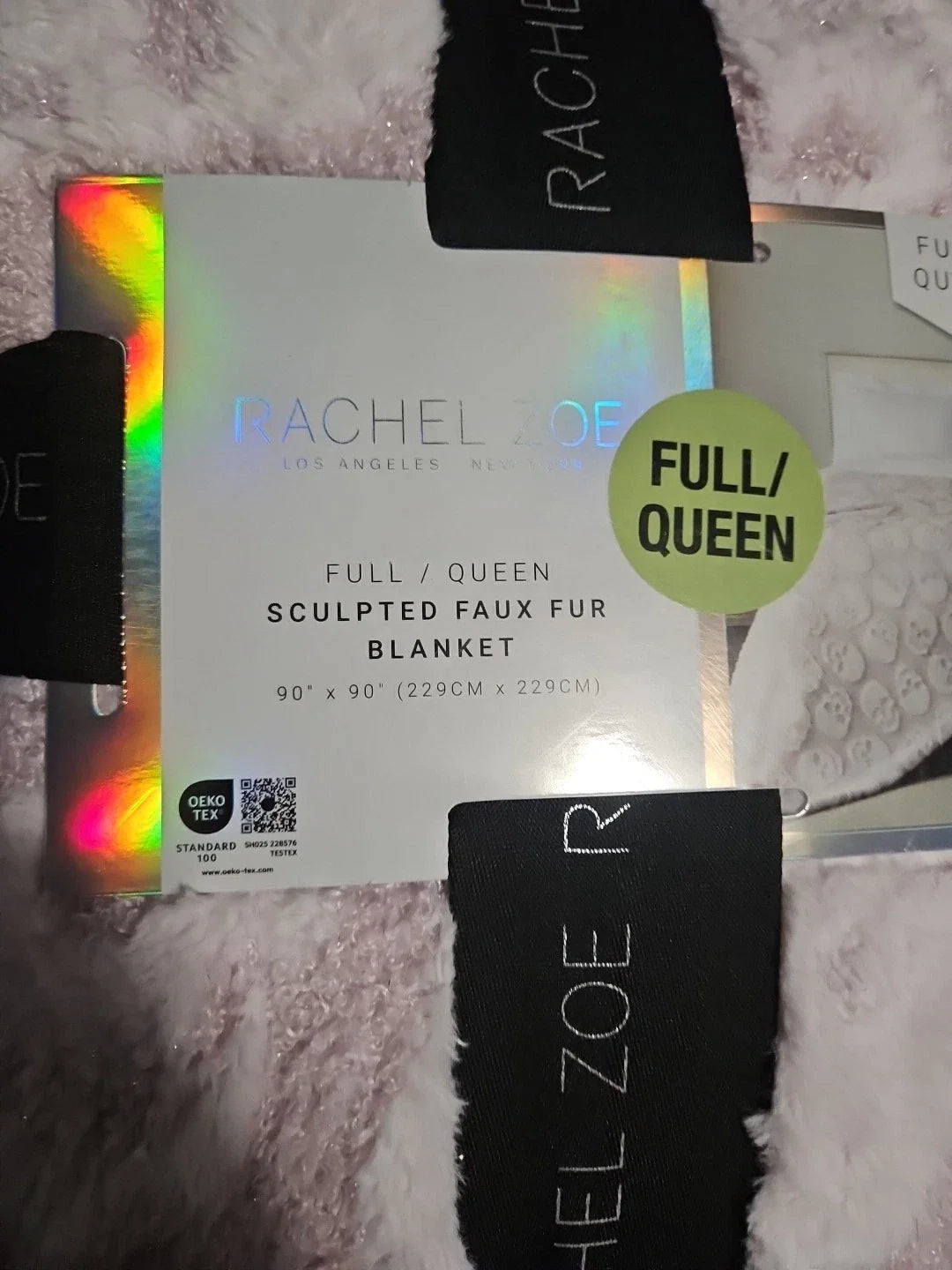 RACHEL ZOE  FAUX FUR SKULL DESIGN FULL /QUEEN BLANKET, Pink & White - Picture 1 of 12