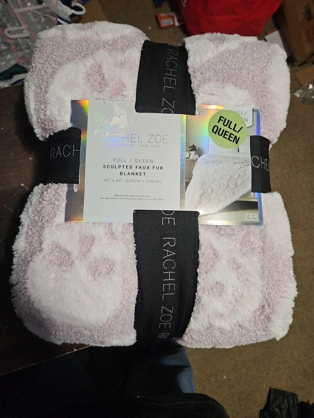 RACHEL ZOE  FAUX FUR SKULL DESIGN FULL /QUEEN BLANKET, Pink & White - Picture 1 of 12