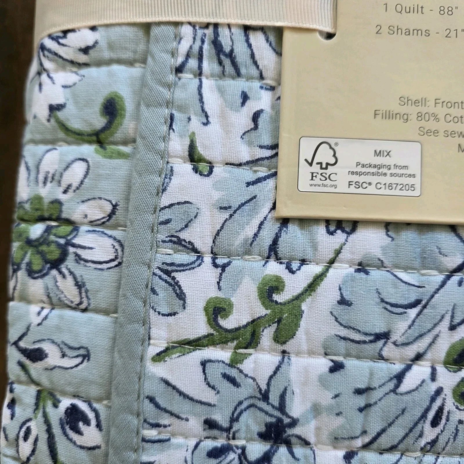 "Rachel Zoe Full Queen Cotton Medallion Quilt Reversible Blue NEW - Picture 6 of 10"