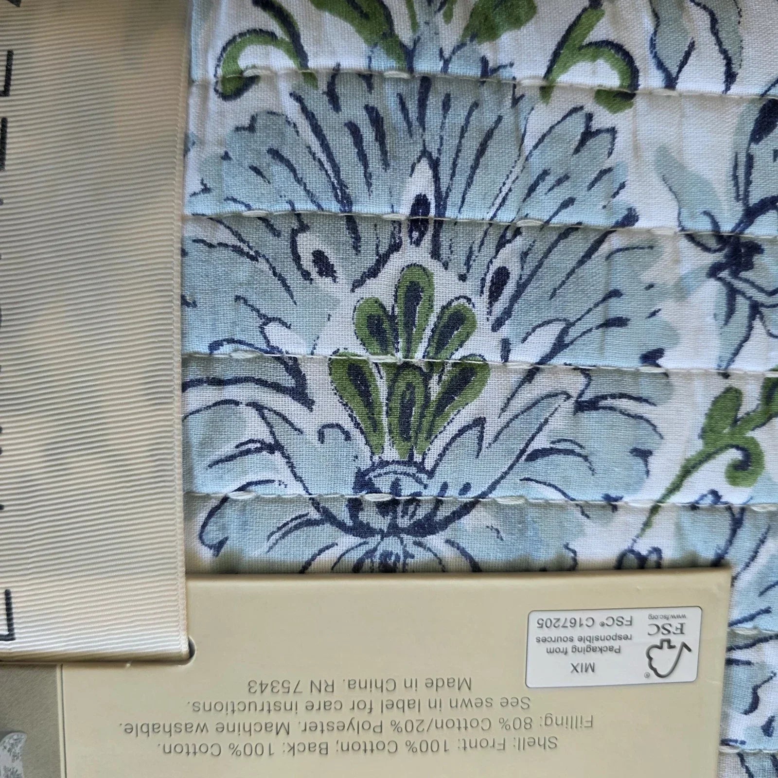 "Rachel Zoe Full Queen Cotton Medallion Quilt Reversible Blue NEW - Picture 6 of 10"